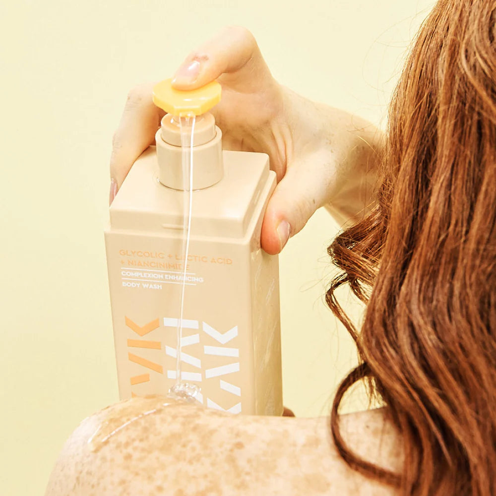 Makari Glycolic Lactic Acid and Niacinamide Body Wash 400ml Smooth Renew IYKYK