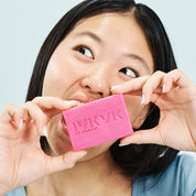 Makari Niacinamide Facial Cleansing Bar 100g Clear Exfoliate and Minimize Pores IYKYK